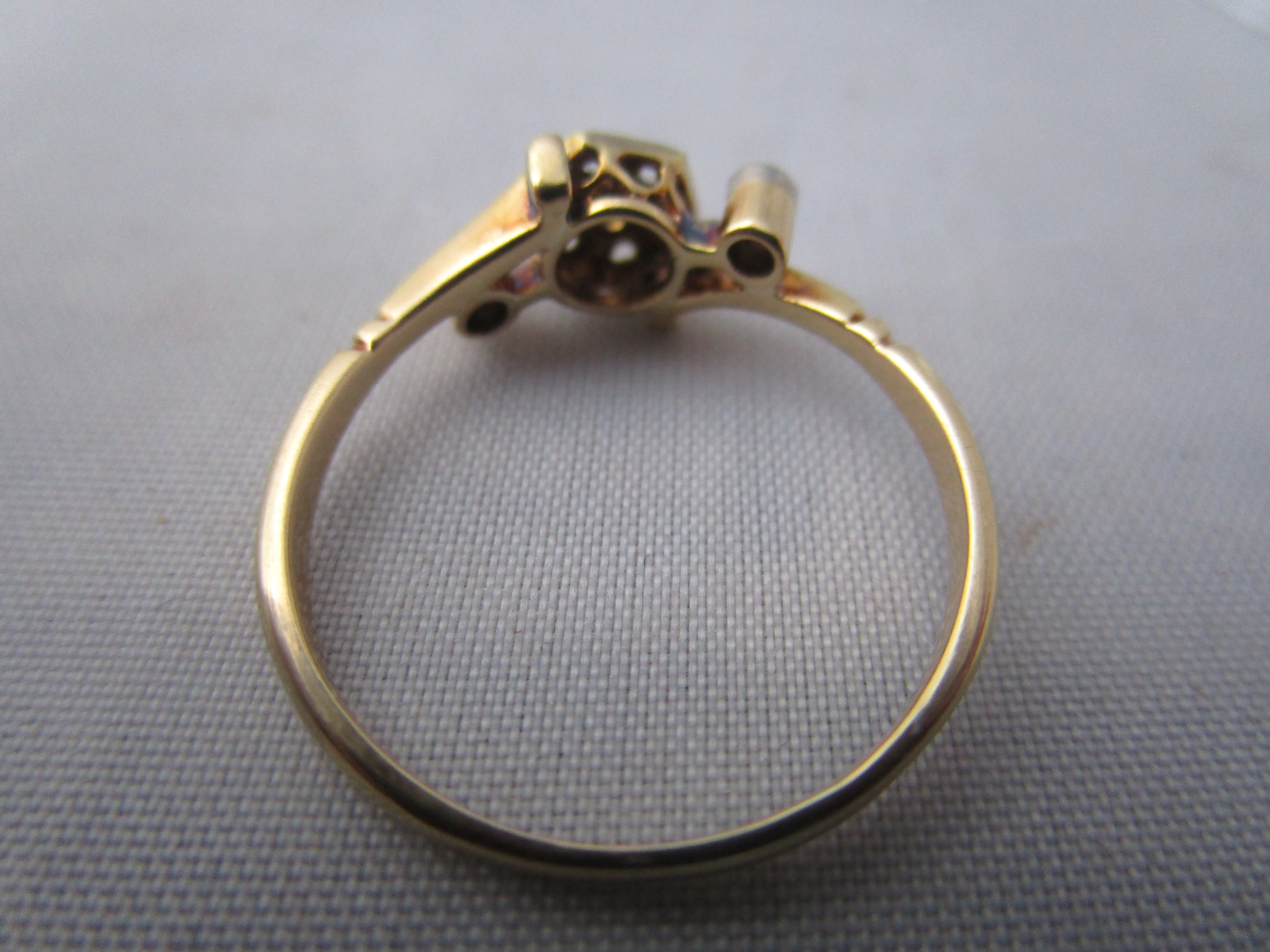 18k Yellow Gold Diamond Daisy Setting Ring Antique c1920