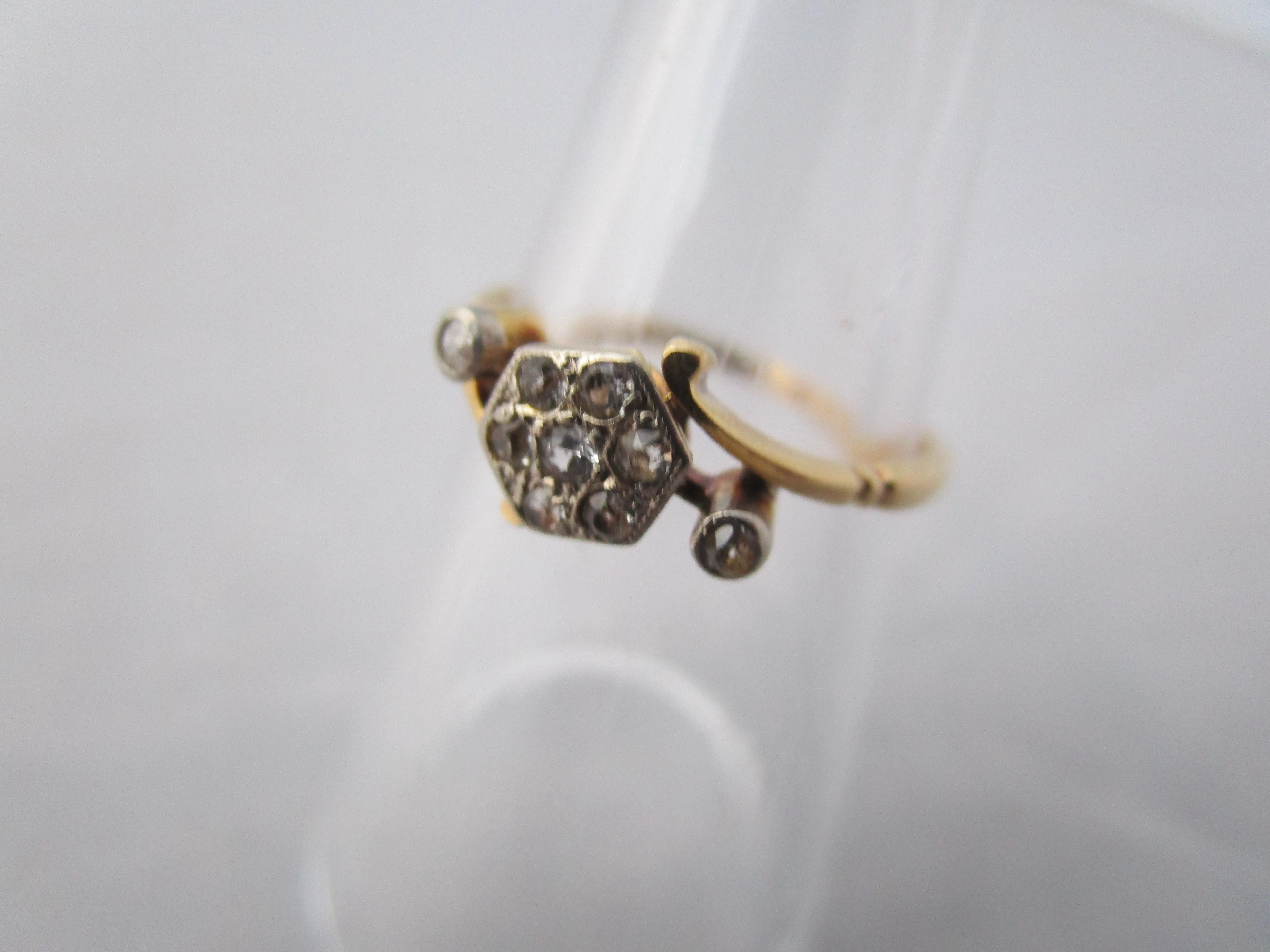 18k Yellow Gold Diamond Daisy Setting Ring Antique c1920