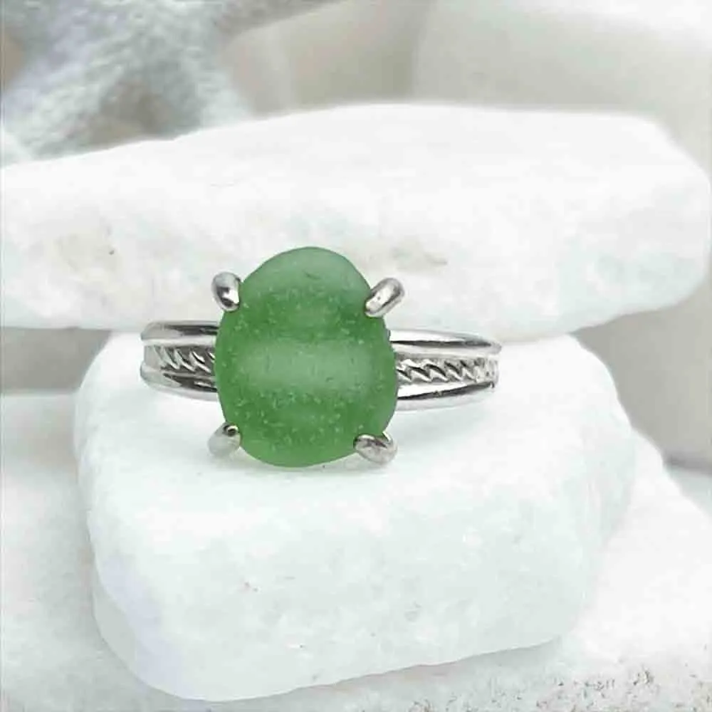 Cheerful Kelly Green Sea Glass Ring in Sterling Silver Decorative Band Size 7 | #1815