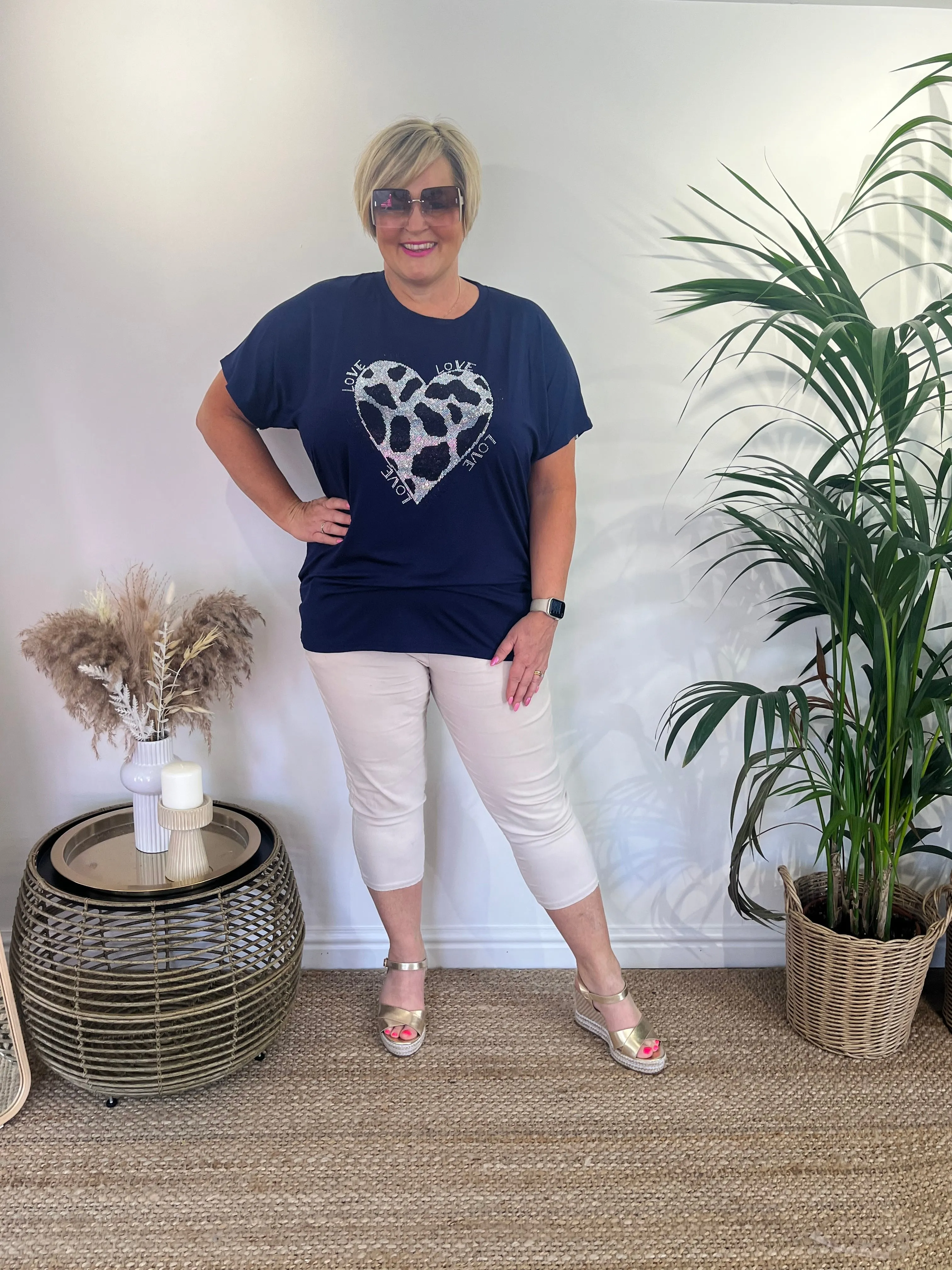 DAISI Diamante Leopard Heart T- Shirt