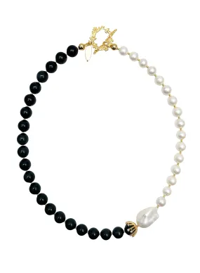 Freshwater Pearls With Black Obsidian Necklace JN060