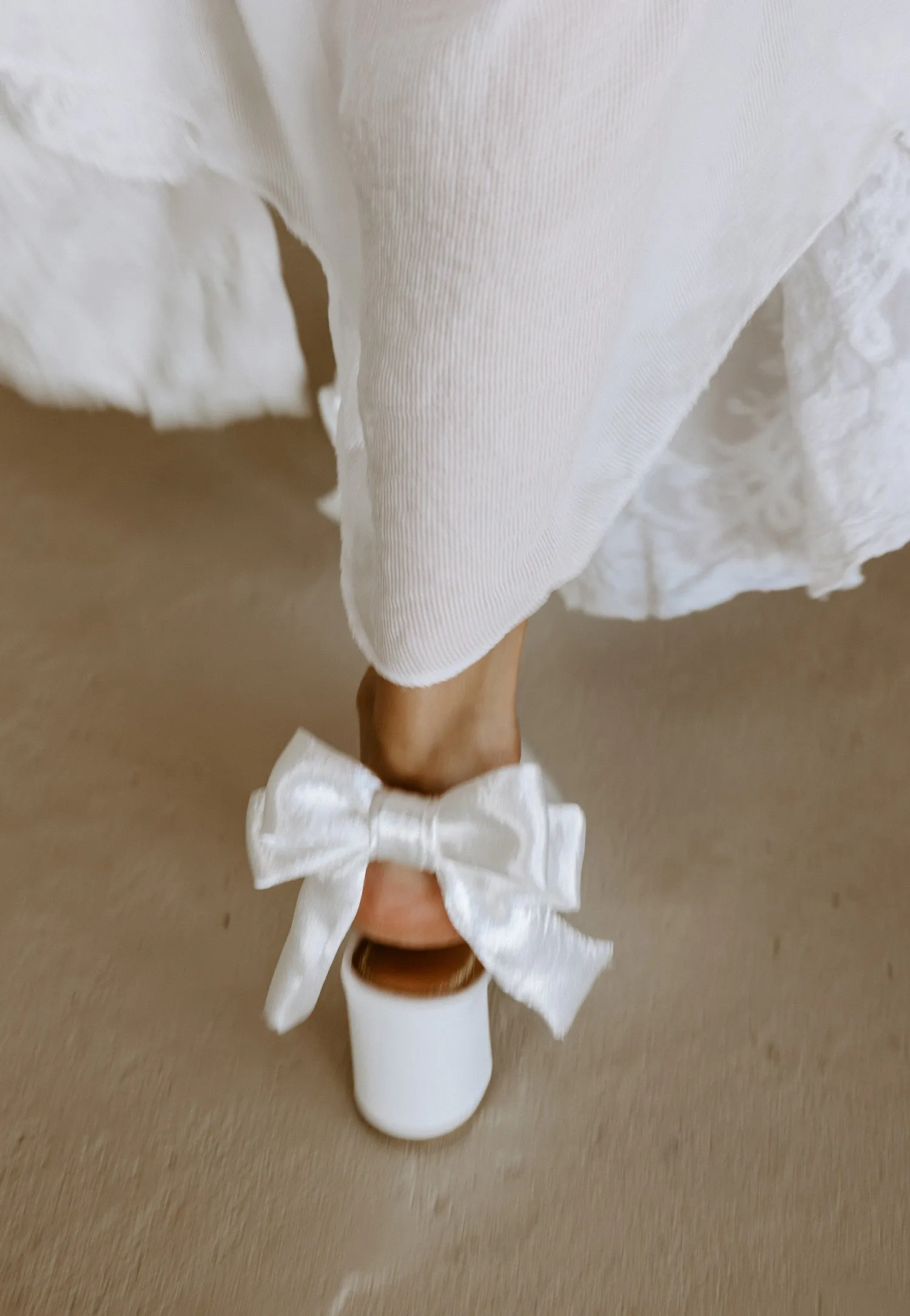 GARDENIA - CLOSED TOE SATIN BRIDAL HEELS